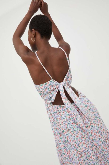 Сукня Answear Lab колір рожевий maxi розкльошена (3264738)