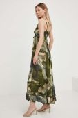 Сукня з шовком Answear Lab колір зелений maxi розкльошена (3276021)