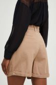 Бавовняні шорти Answear Lab колір бежевий однотонні висока посадка
