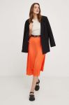 Спідниця Answear Lab колір помаранчевий midi розкльошена Спідниця Answear Lab колір помаранчевий midi розкльошена