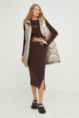 Сукня Answear Lab колір коричневий midi облягаюча (2657829)