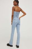 Джинсовий комбінезон Answear Lab овальне декольте колір блакитний