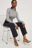 Светр Answear Lab жіночий колір сірий легкий півгольф (3435640)