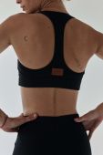 Спортивний бюстгальтер MUUV Basic колір чорний гладкий