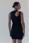 Сукня MUUV. LARME колір чорний mini облягаюча