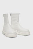 Черевики GOE жіночі колір білий на платформі злегка утеплена Черевики GOE жіночі колір білий на платформі злегка утеплена