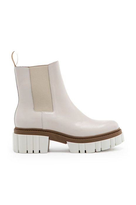 Шкіряні черевики Charles Footwear жіночі колір бежевий на платформі (2719218) Шкіряні черевики Charles Footwear жіночі колір бежевий на платформі (2719218)