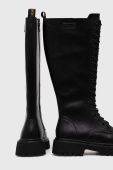Шкіряні чоботи GOE жіночі колір чорний на платформі злегка утеплена MM2N4069.BLACK